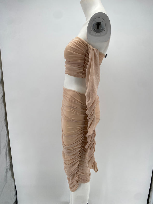 Robe cut-out beige