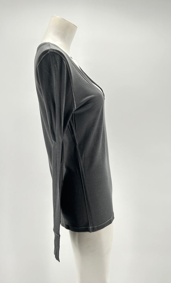 Top gris à manches longues