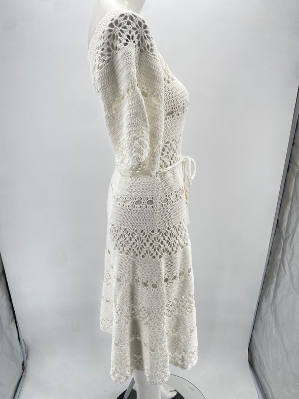 Robe blanche en crochet