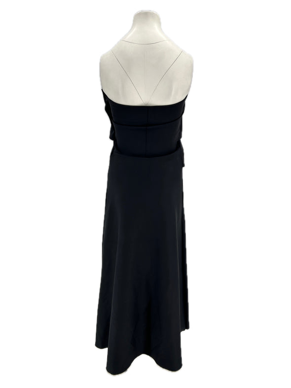 Robe satinée noire