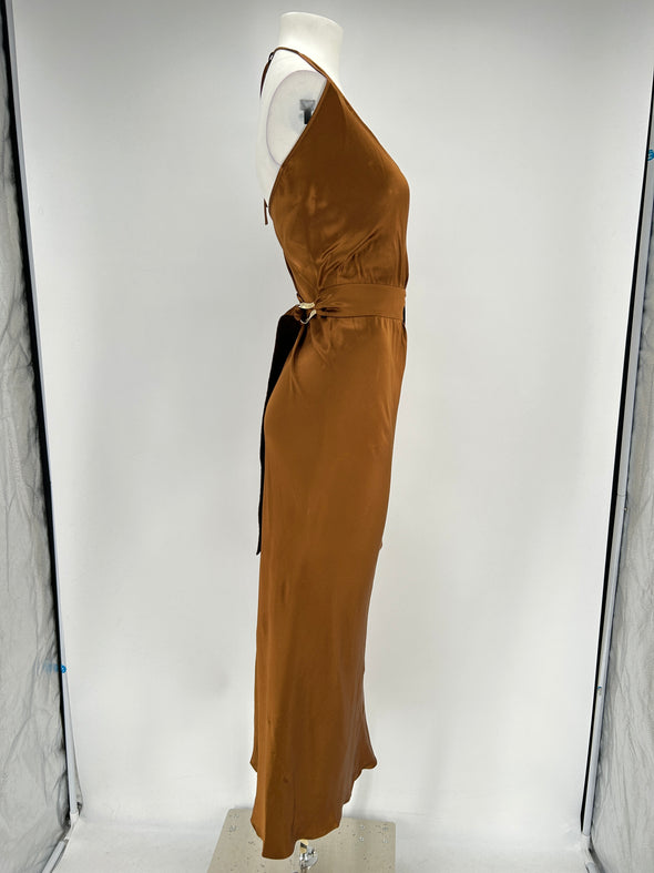 Robe satinée marron