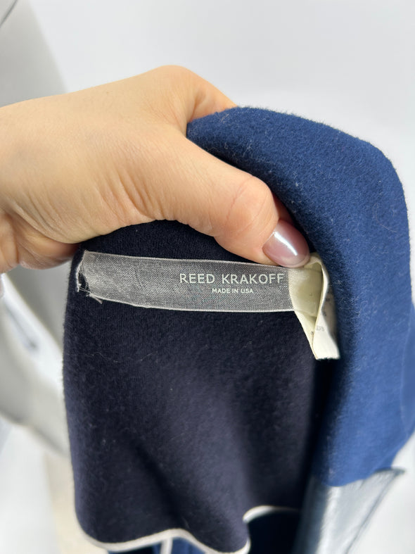Manteau bleu en laine et cachemire