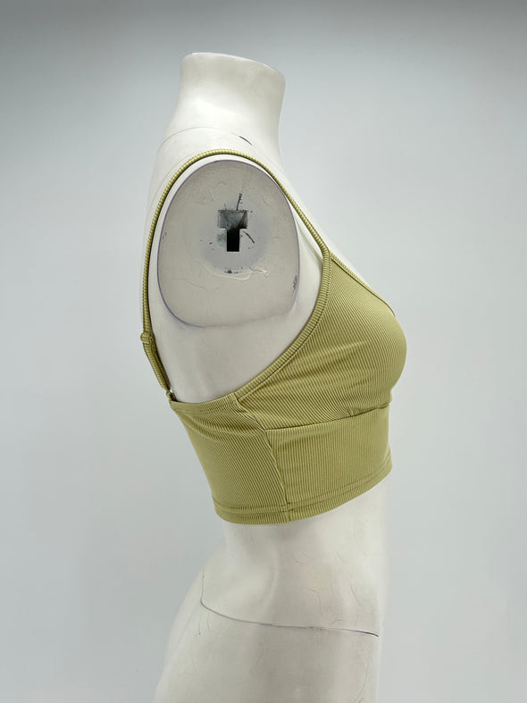 Top crop vert