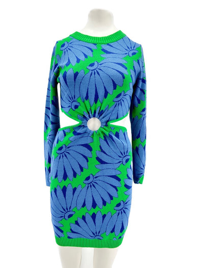 Robe en maille verte et bleue