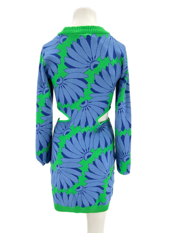 Robe en maille verte et bleue