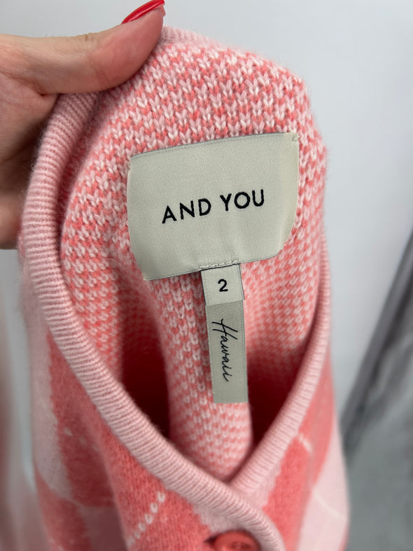 Cardigan rose