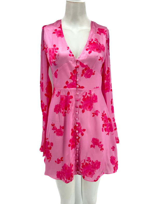 Robe rose à fleurs