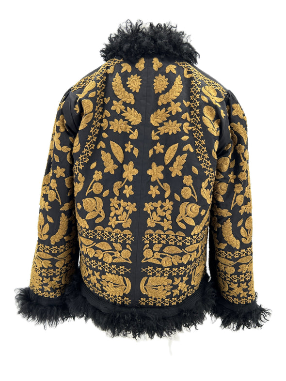 Veste noire brodée