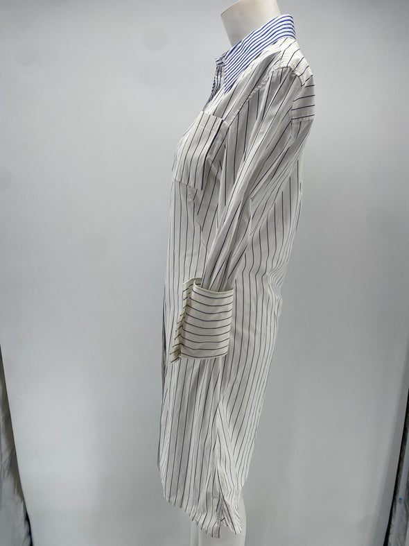 Robe à rayures blanches