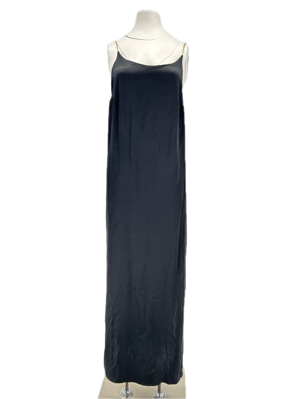 Robe en soie noire