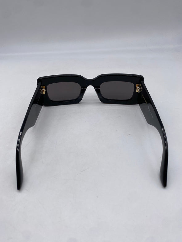 Lunettes de soleil noires