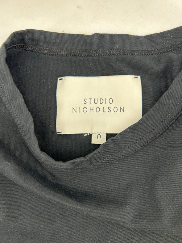 T-shirt noir à manches longues