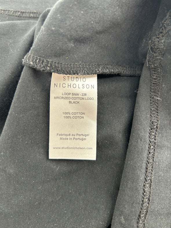 T-shirt noir à manches longues