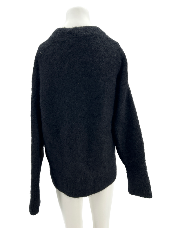 Pull noir en laine