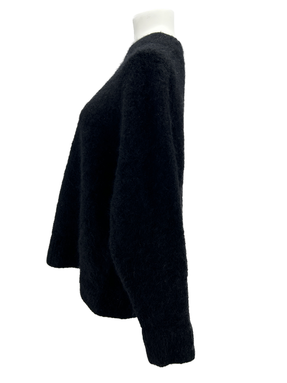 Pull noir en laine