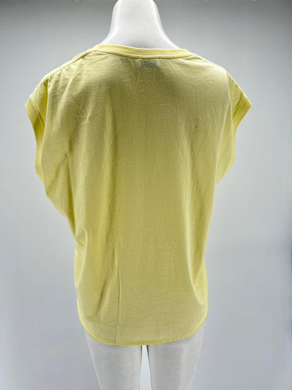 T-shirt sans manche jaune pastel imprimé