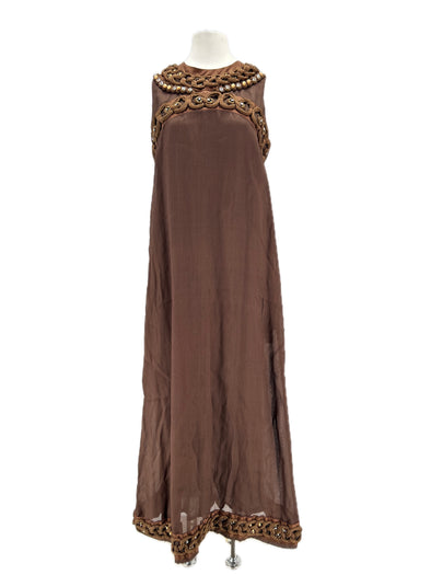 Robe en soie marron
