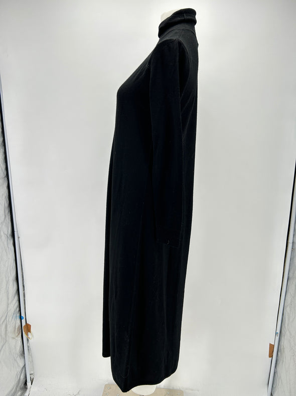 Robe en laine noire