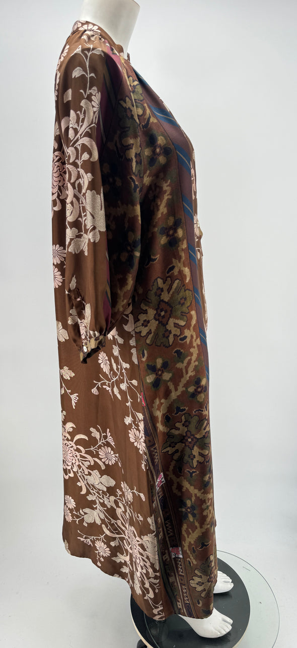Robe longue marron imprimée fleurs