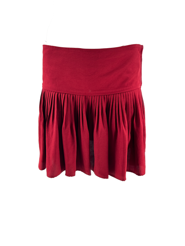 Jupe plissée rouge