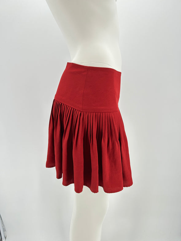Jupe plissée rouge