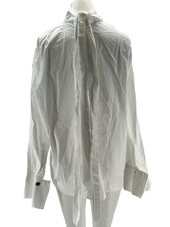 Chemise blanche à nœud