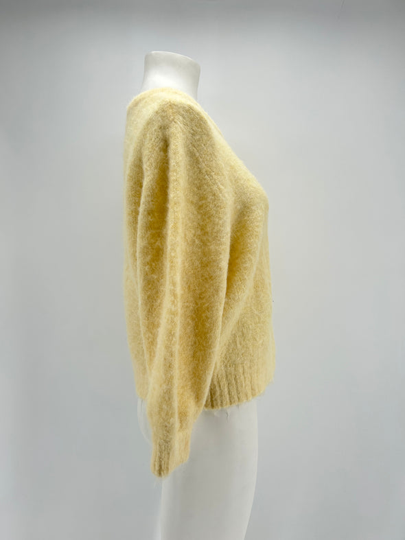 Pull en laine jaune