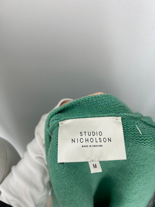 Cardigan en laine vert