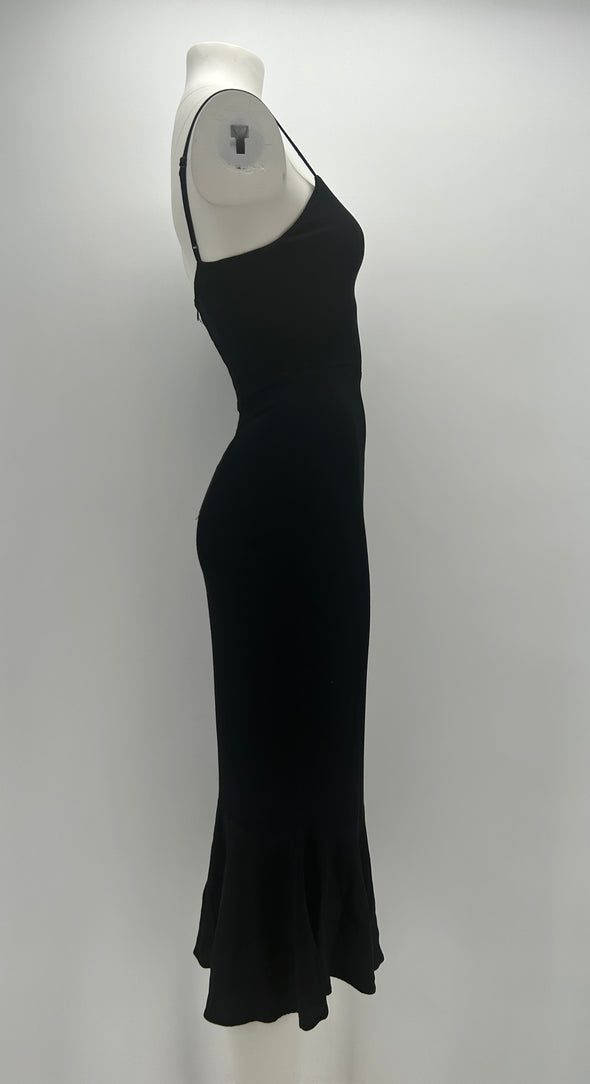 Robe longue noire à ourlet évasé