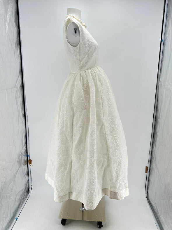 Robe blanche en soie mélangée