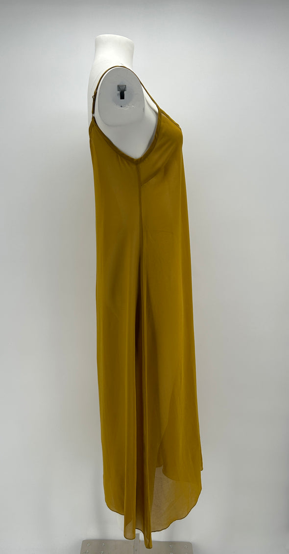 Robe jaune fluide