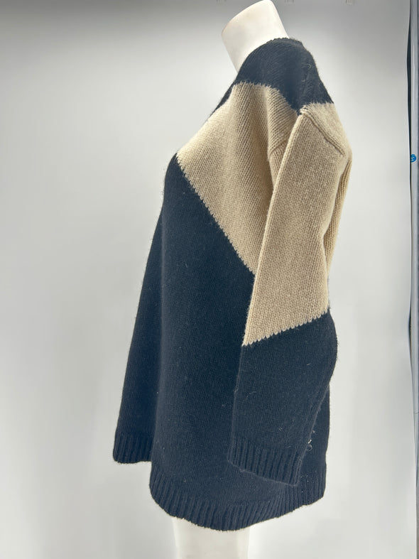 Pull en laine noir et beige