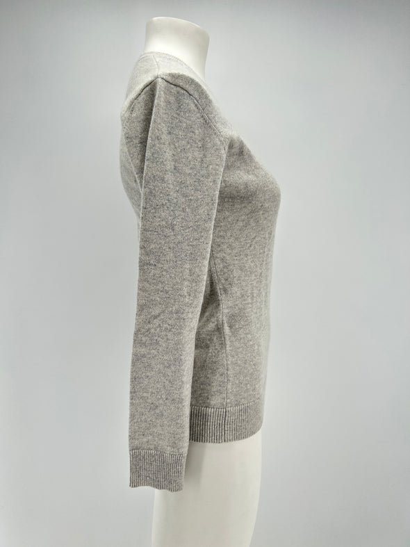 Pull en cachemire gris