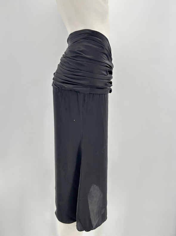 Jupe en satin noir