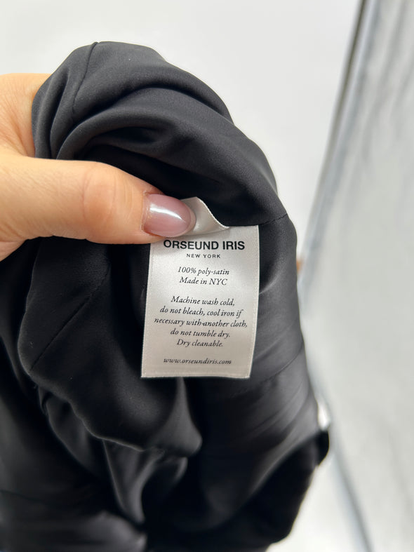Jupe en satin noir