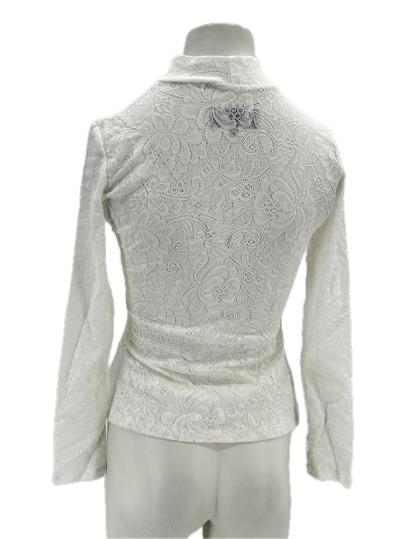 Top blanc en dentelle
