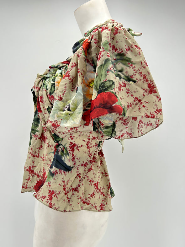 Top beige à volants et imprimé floral