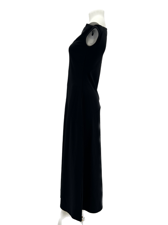 Robe noire asymétrique