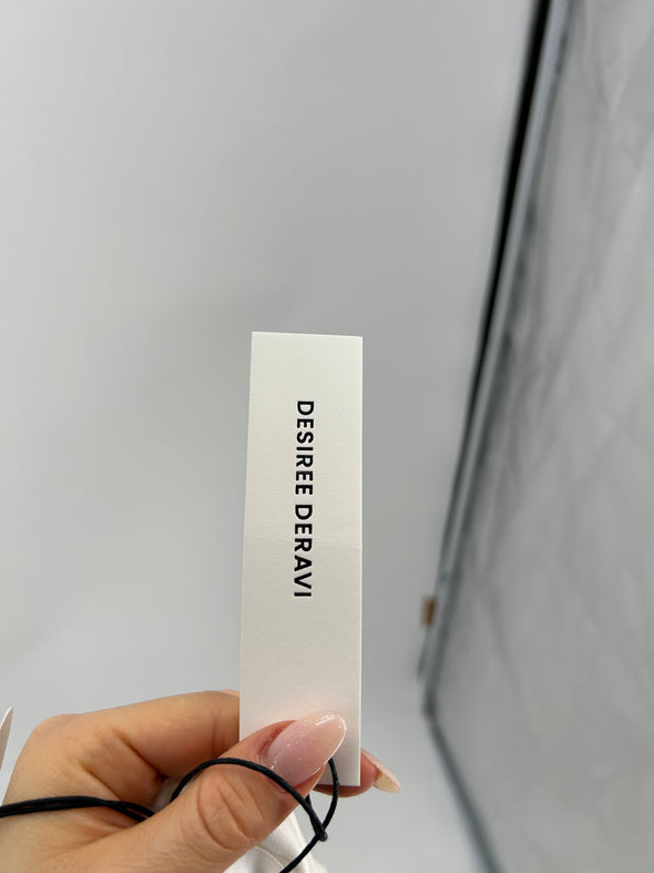 Top satiné blanc