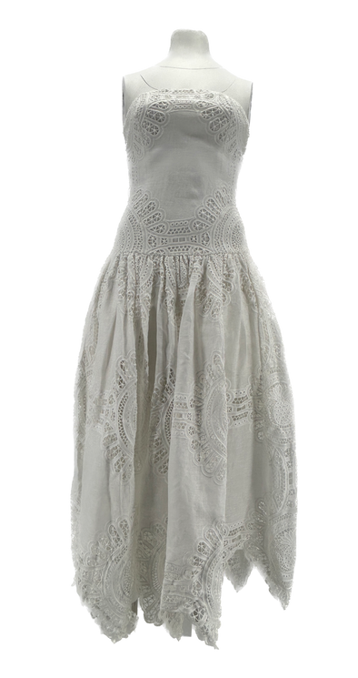 Robe bustier blanche brodée