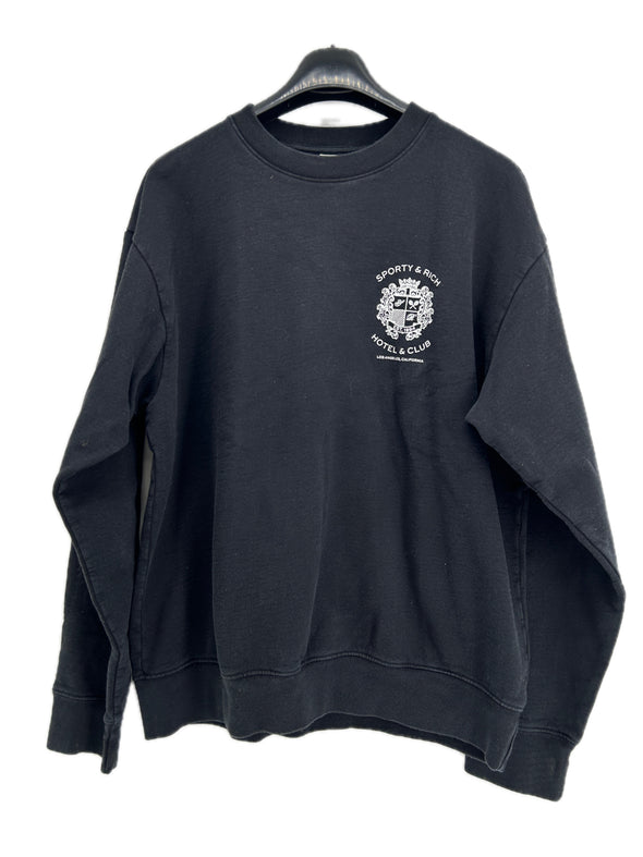 Pull noir