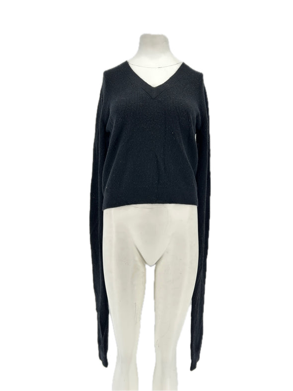 Pull noir à manches très longues