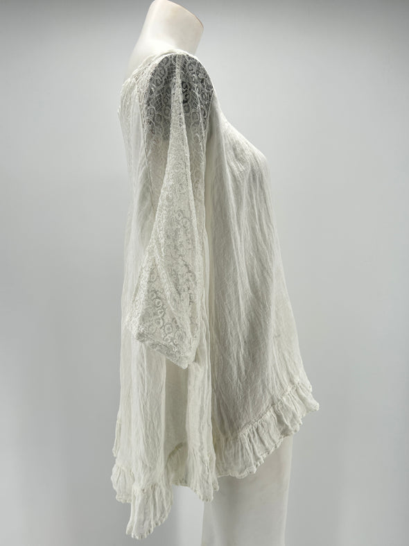 Top à manches 3/4 en lin blanc à dentelle