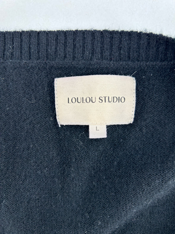 Pull noir en cachemire à col V "Serafini"