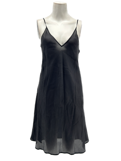 Robe noire transparente