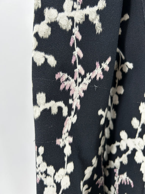 Veste longue noir à fleurs