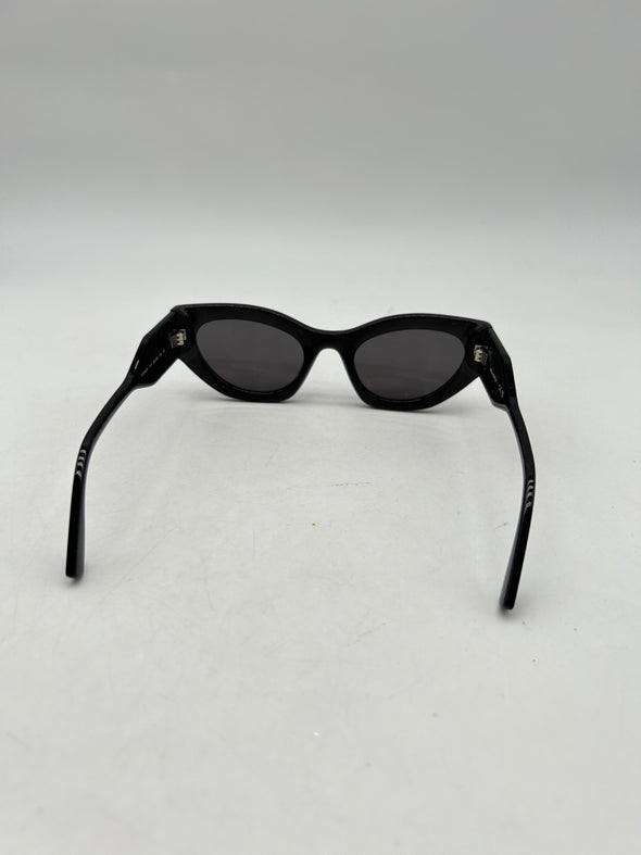 Lunettes de soleil noires