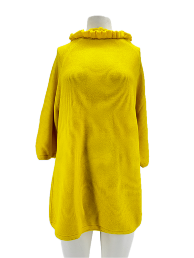 Pull en laine jaune