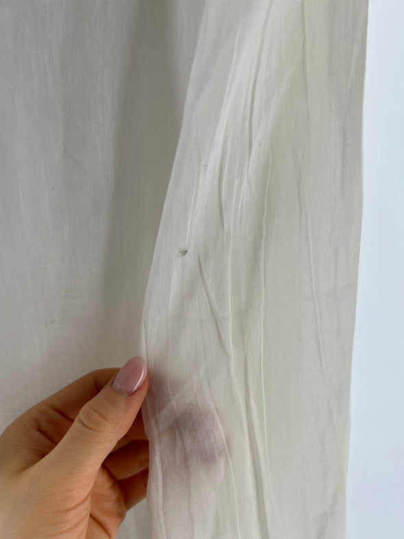 Blouse blanche col léopard