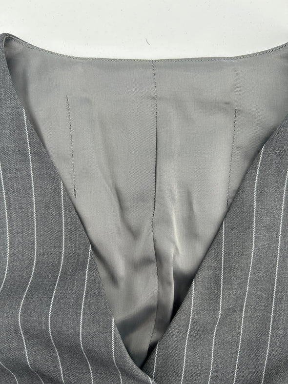 Gilet gris rayé sans manches